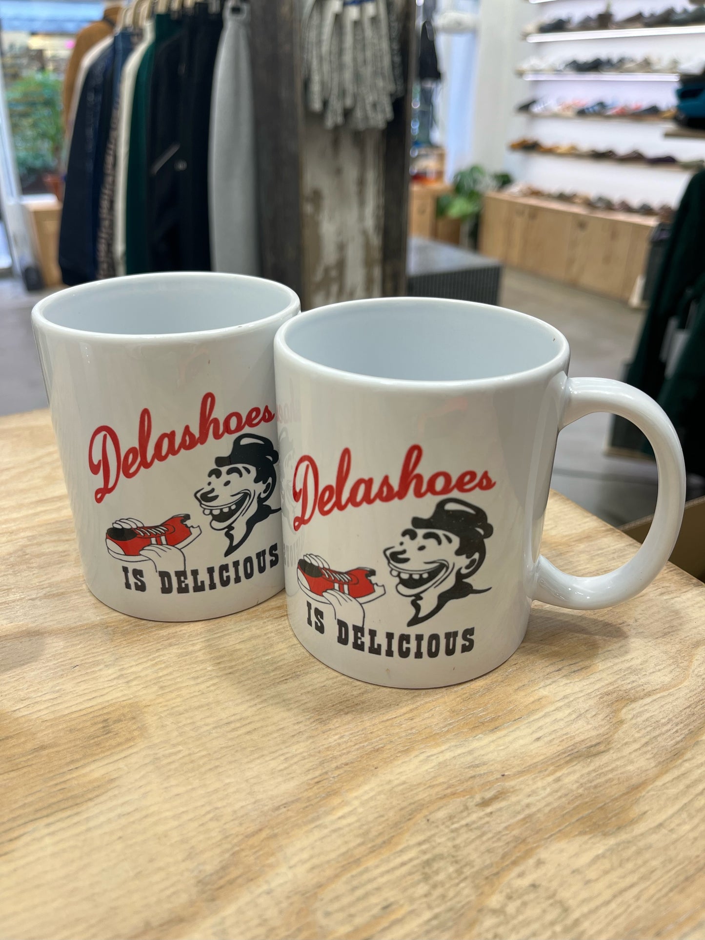 DELASHOES EATSHOES