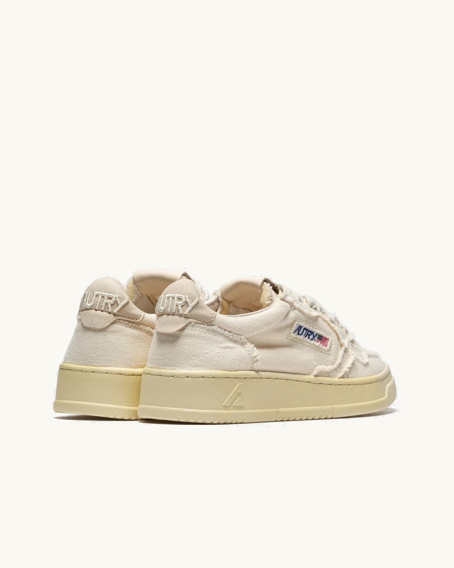 MEDALIST LOW DENIM IVORY