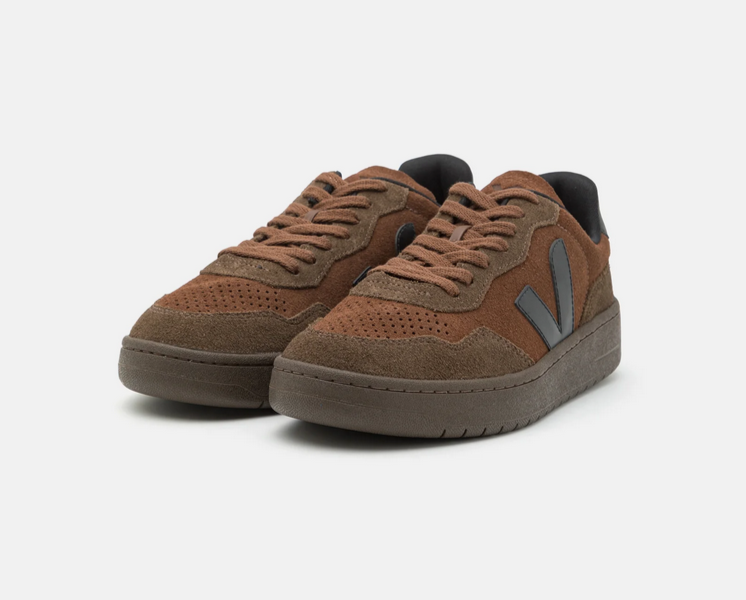 VEJA V-90 SUEDE WALNUT BLACK